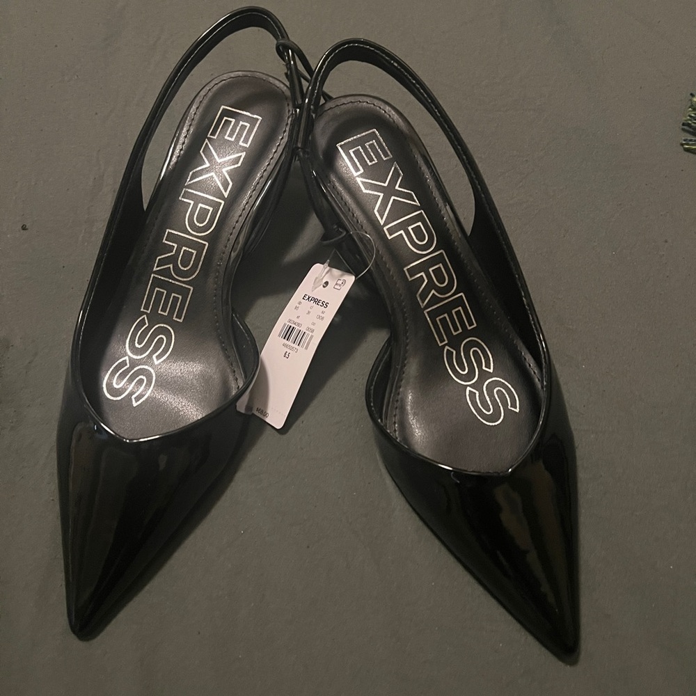 Express heels